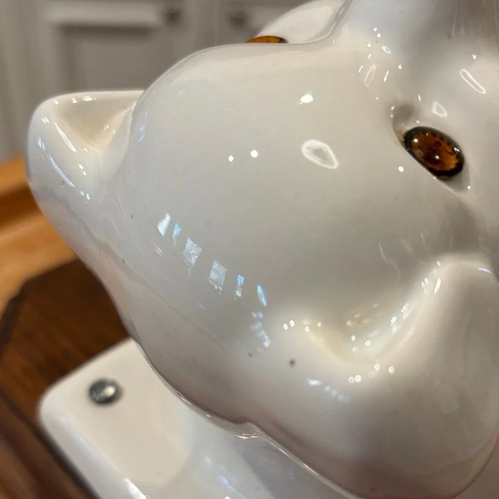 Vintage White Ceramic Pig Wall Mount - Towel & Apron Holder